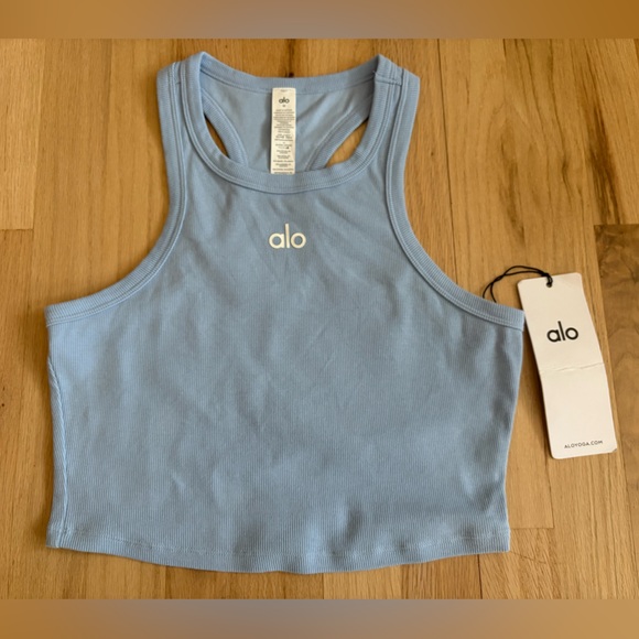 ALO Yoga Seashell Blue Aspire Tank - Picture 3 of 6